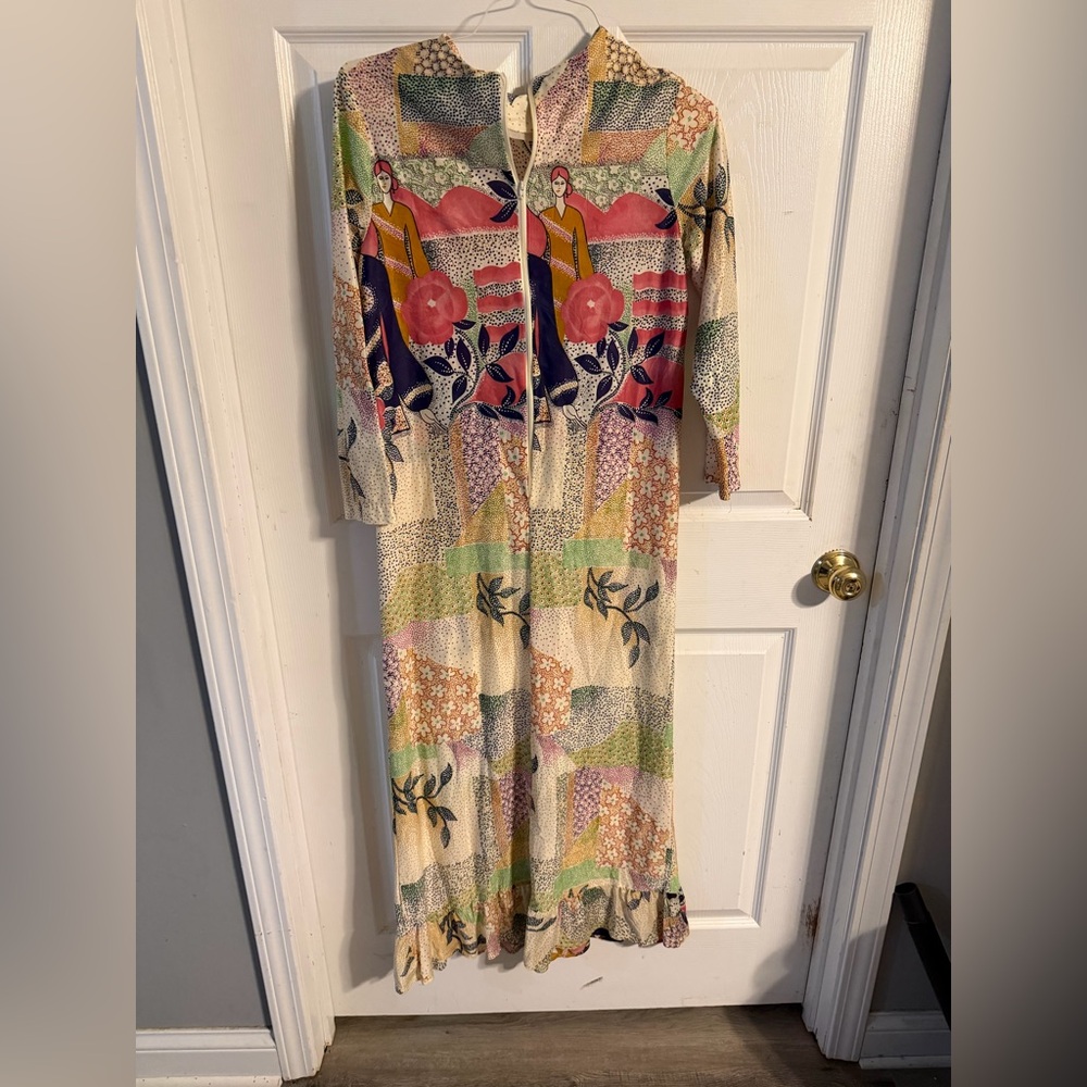 Source Unknown Floral Patchwork Maxi Dress In Cre… - image 1